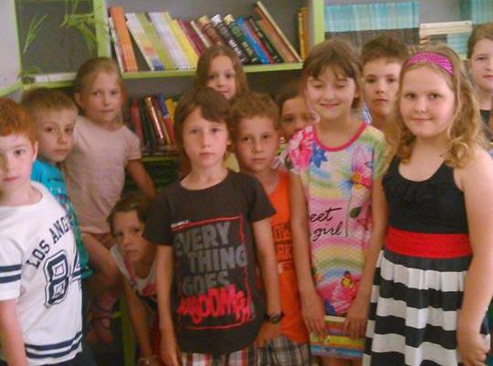 Hodina č�tania v knižnici